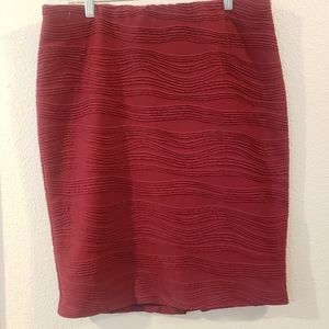 Maroon bodycon pencil skirt